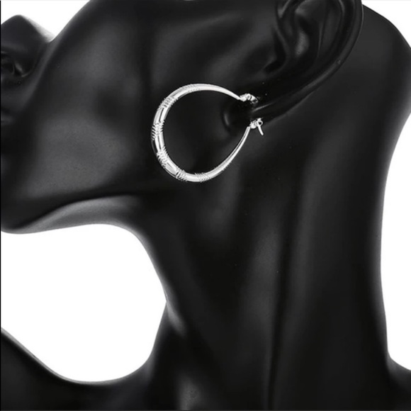 NEW 925 STERLING SILVER HOOP EARRINGS - Picture 5 of 6